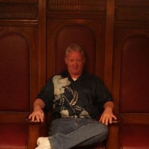 Meet your Posher, Warren